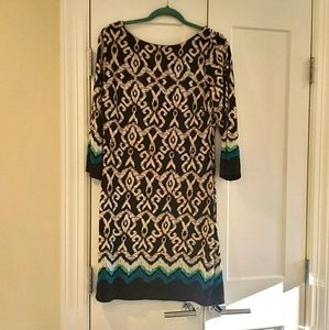 Lucy and Laurel mid sleeve dress